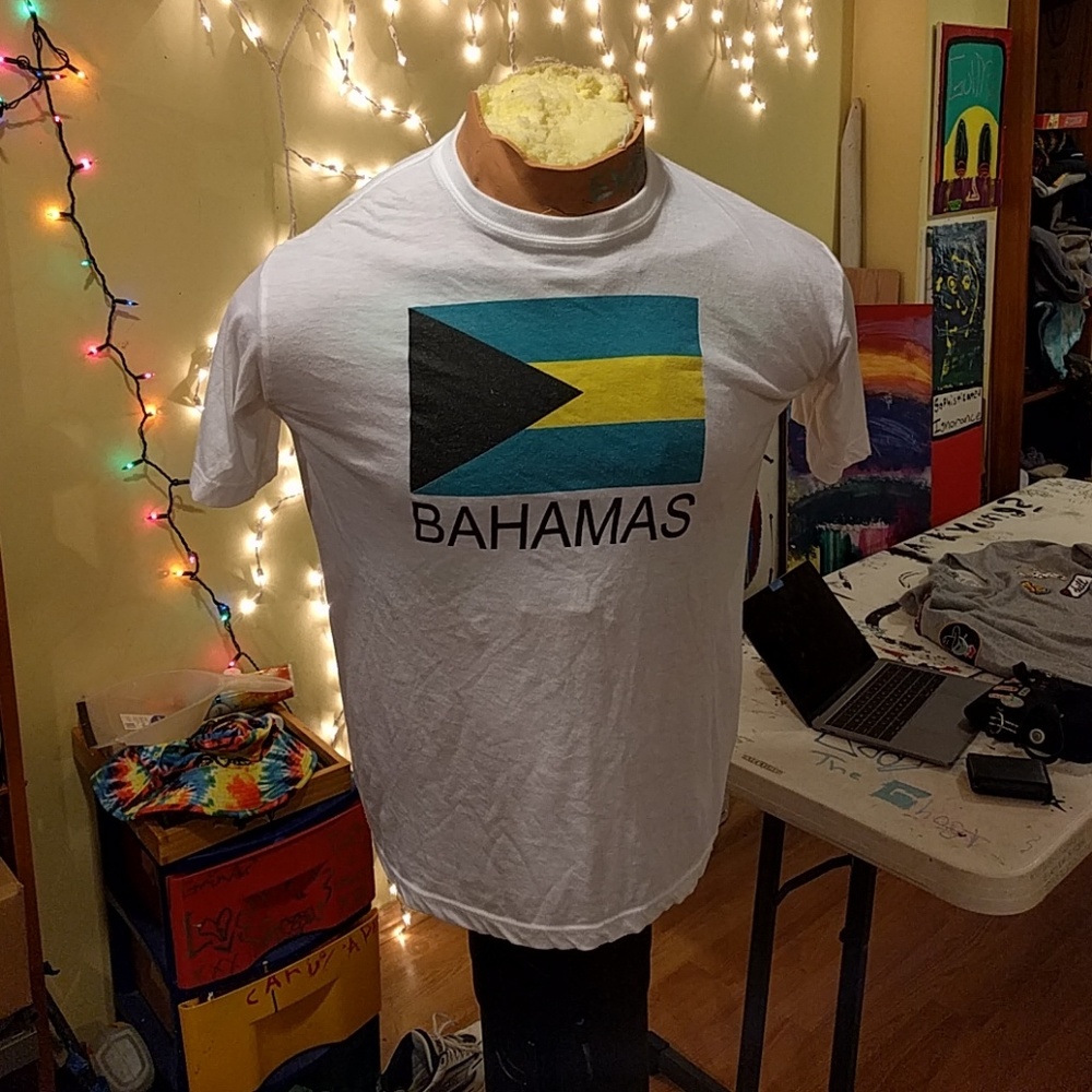 Bahamas flag tee